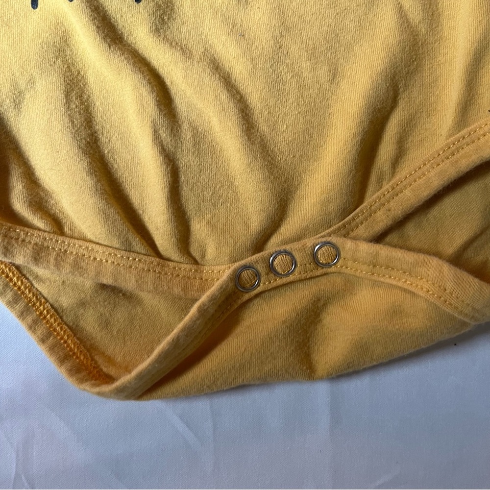 Customs Infant Sunflower Outfit - Picture 6 of 8